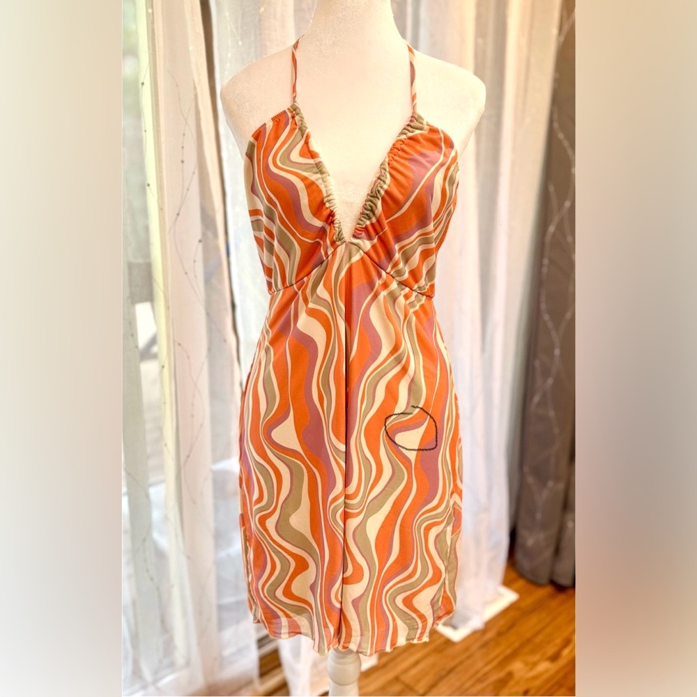 NWT Show Me Your Mumu Outgoing Mini Dress Wavy Striped Size M *FLAW* - Picture 2 of 11